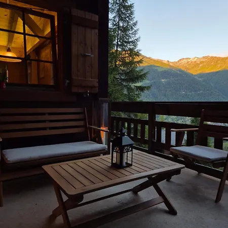 شاليه Cosy Ski Chalet In *