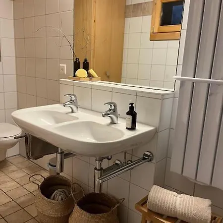 شاليه Cosy Ski Chalet In غريمينتز