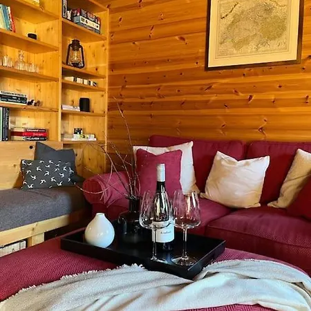 Cosy Ski Chalet In *